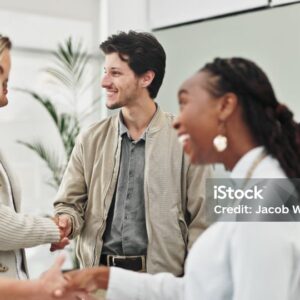 <span class="outline-text-white">LVL 2</span> <br>Membership